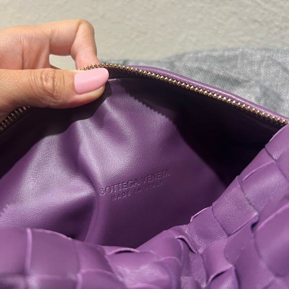 Bottega Veneta Purple Intrecciato Small Jodie Leather Hobo Bag - Picture 6 of 8
